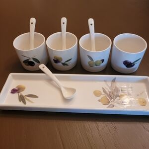 Provence Olive Design Serveware Set